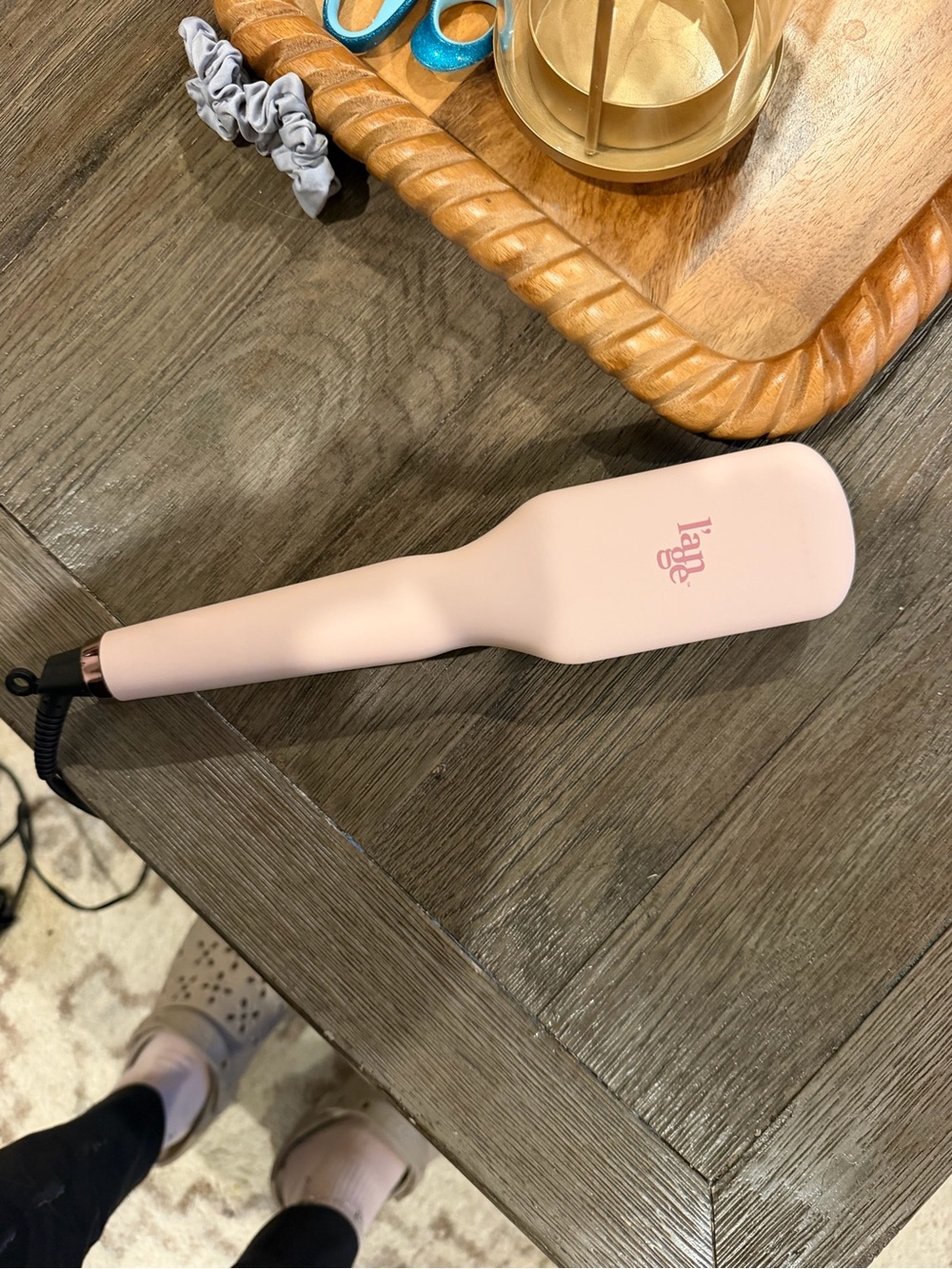 Hair brush / heated styling brush